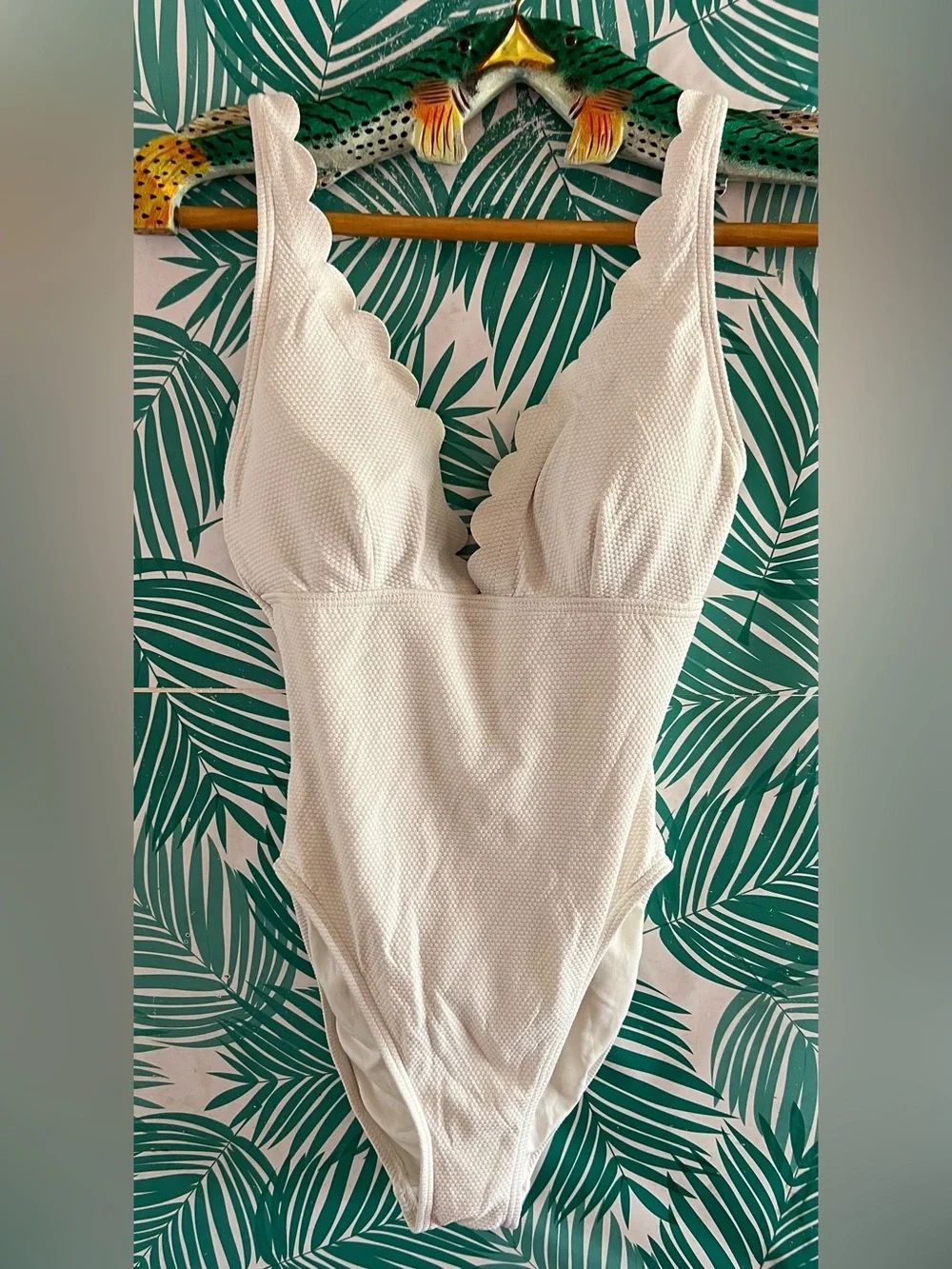 Kate Spade Marina Piccola White textured Scalloped One-Piece Swimsuit